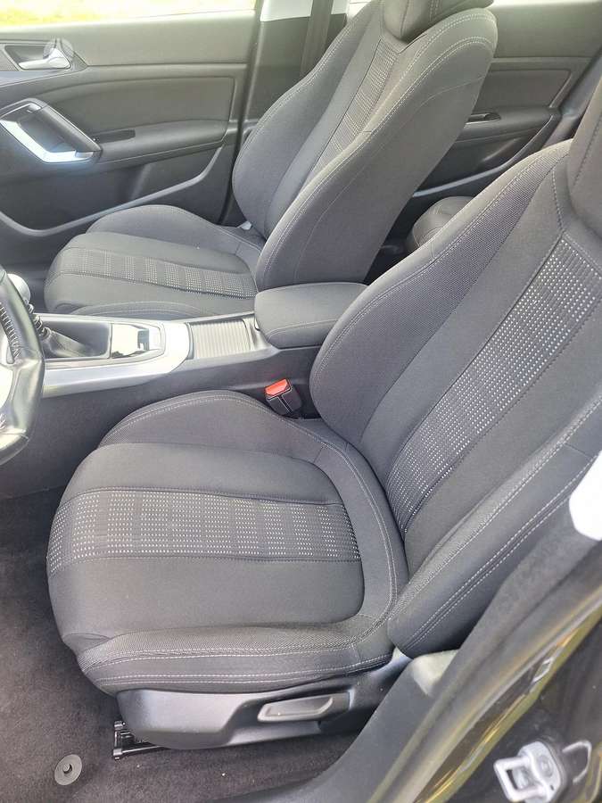 Peugeot 308, 1.2 l., Универсал