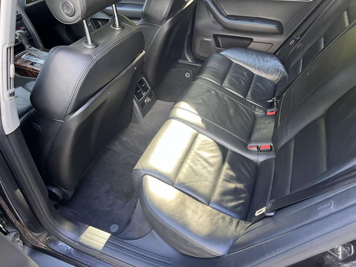 Audi A6 allroad, 3.0 l., Универсал