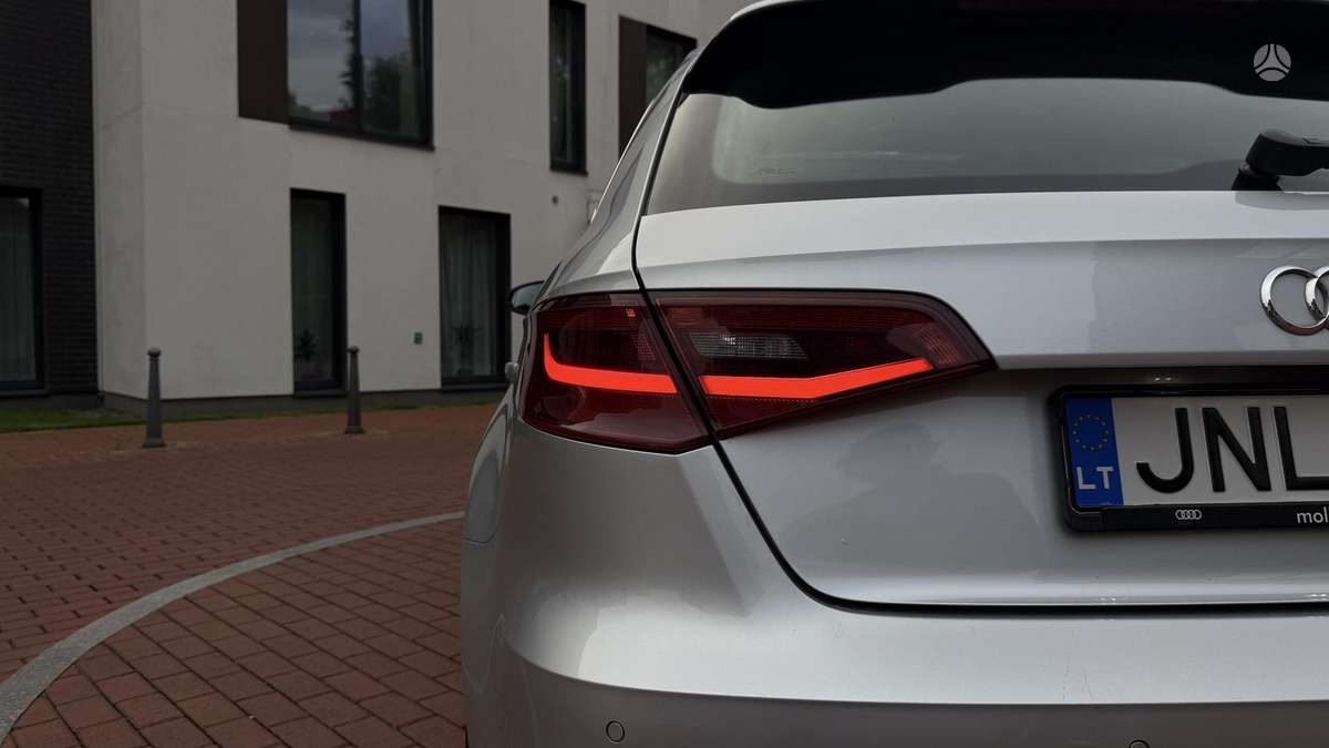 Audi S3, 2.0 l., Хэтчбек