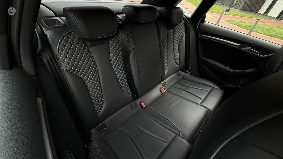 Audi S3, 2.0 l., Хэтчбек