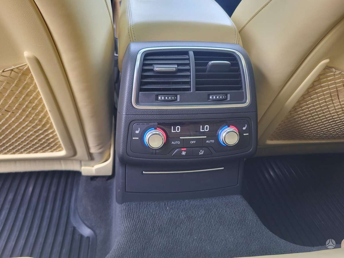 Audi A6, 3.0 l., Универсал