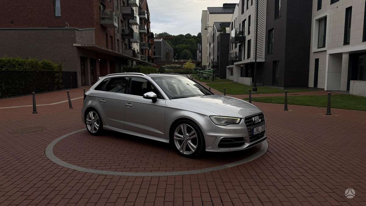 Audi S3, 2.0 l., hatchback