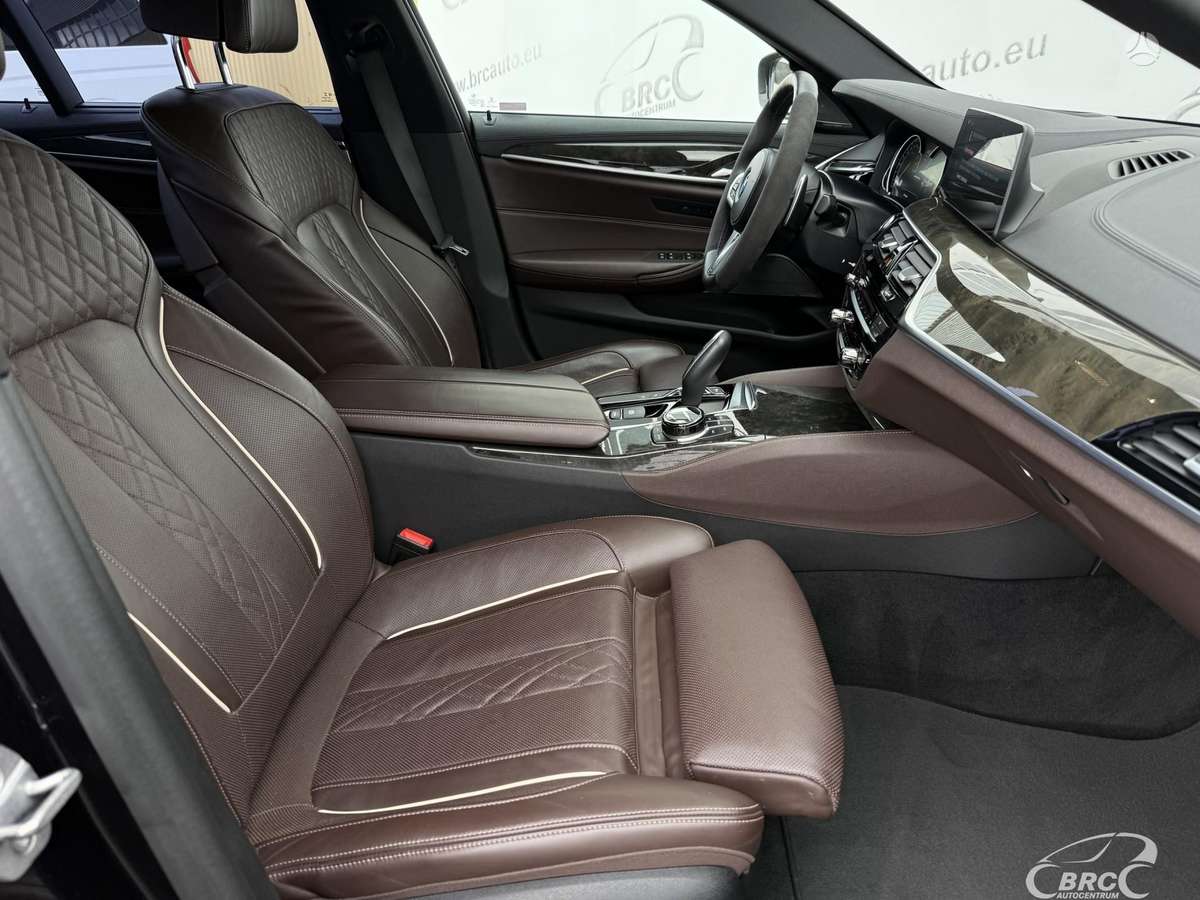 BMW M550, 4.4 l., Седан