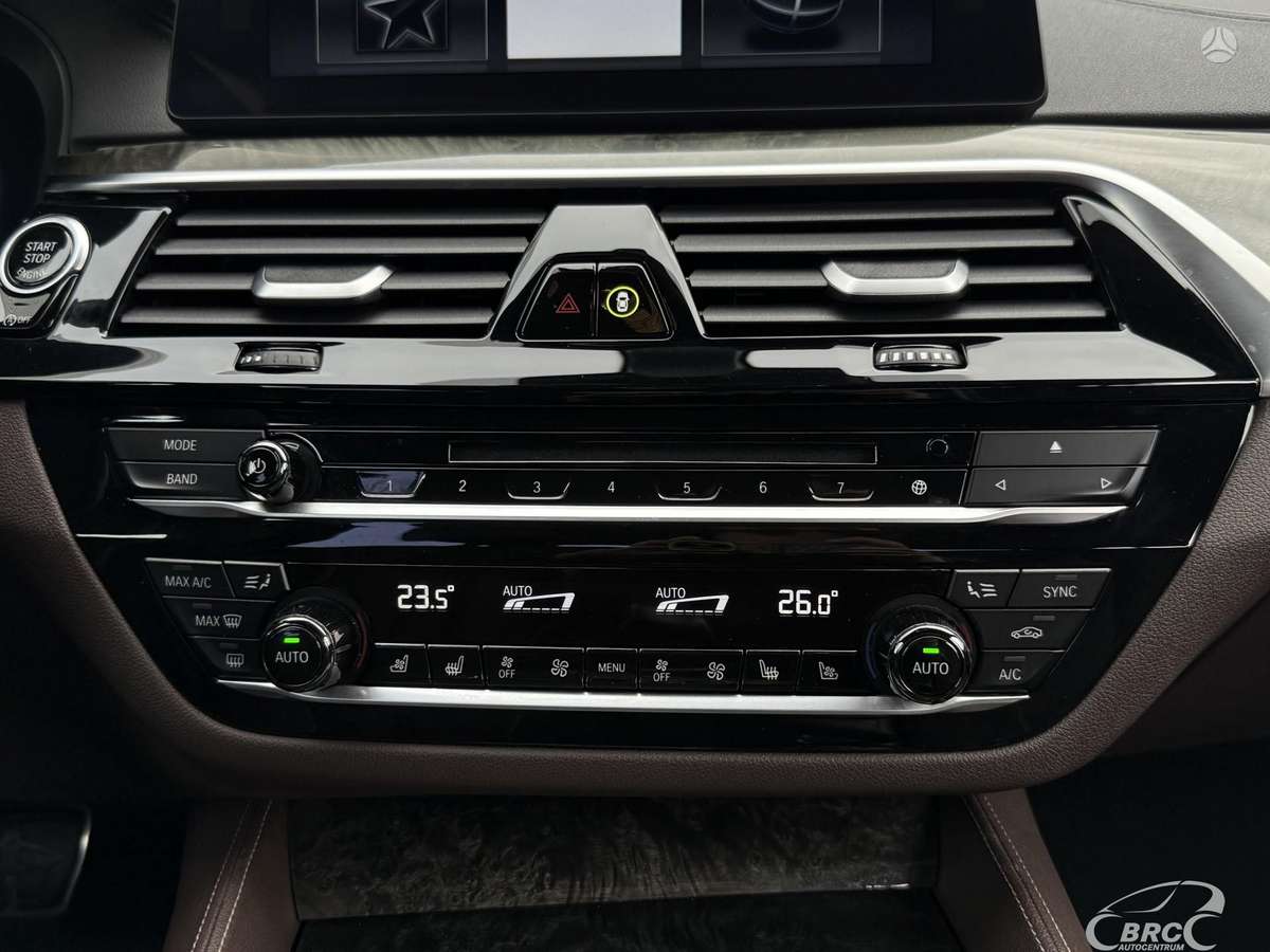 BMW M550, 4.4 l., Седан