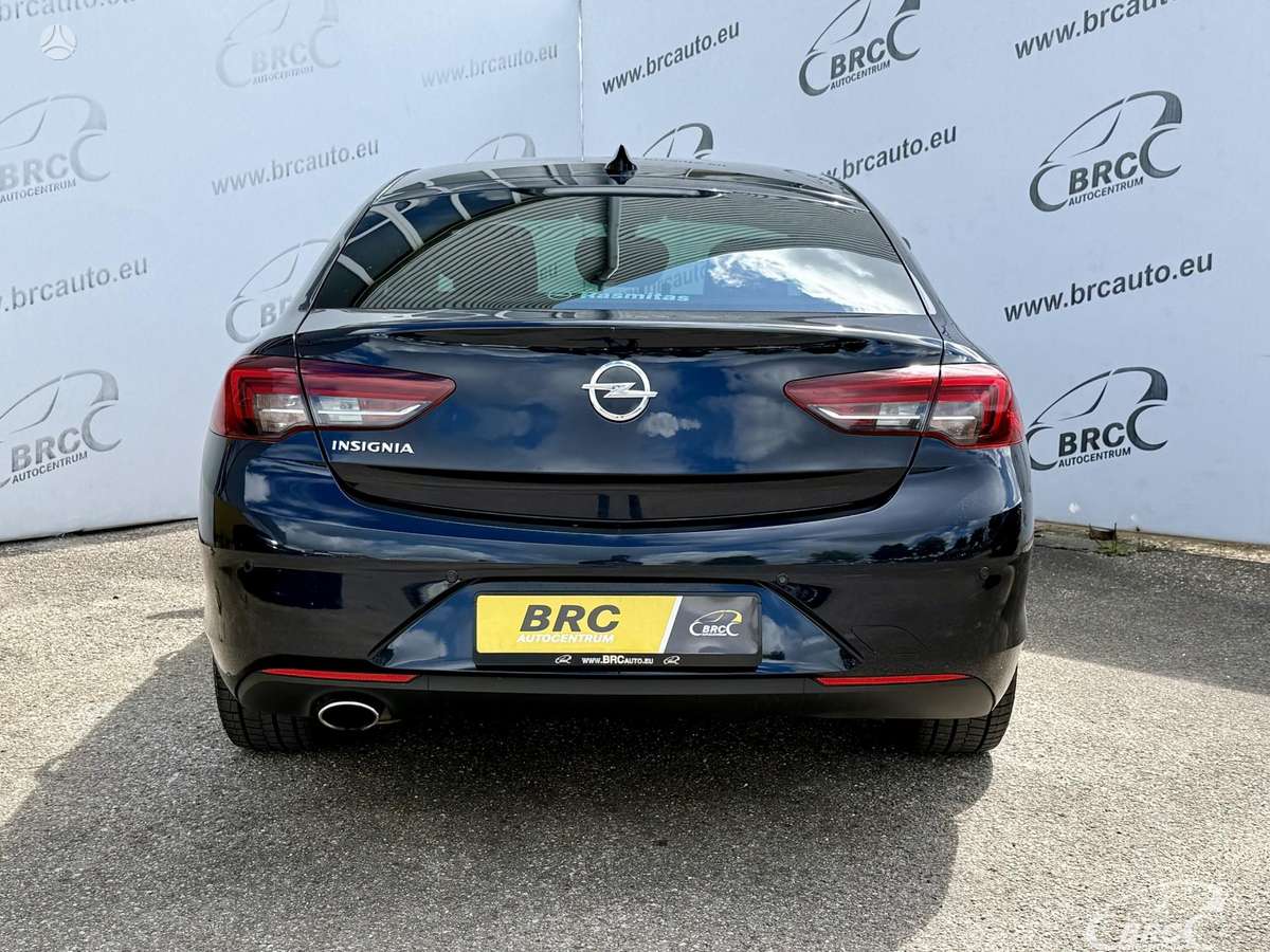 Opel Insignia, 2.0 l., Седан