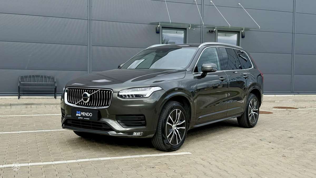 Volvo XC90 - 1