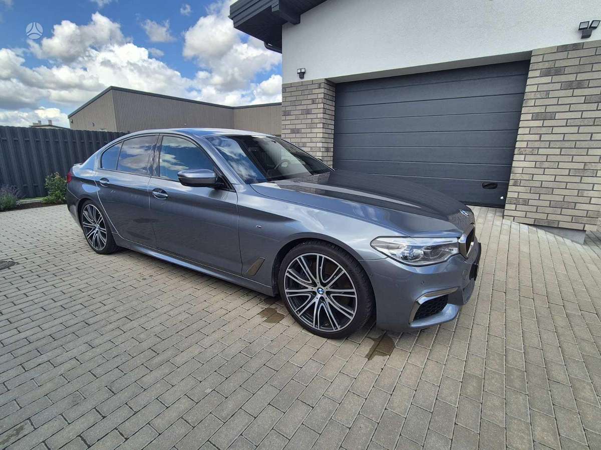 BMW M550, 4.4 l., Седан