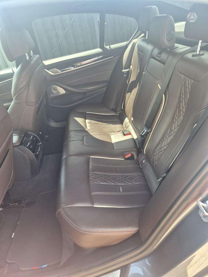 BMW M550, 4.4 l., Седан