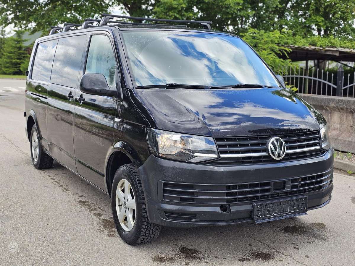 Volkswagen Transporter - 1