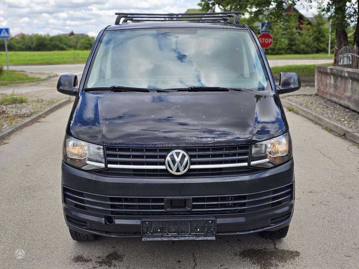 Volkswagen Transporter - 2