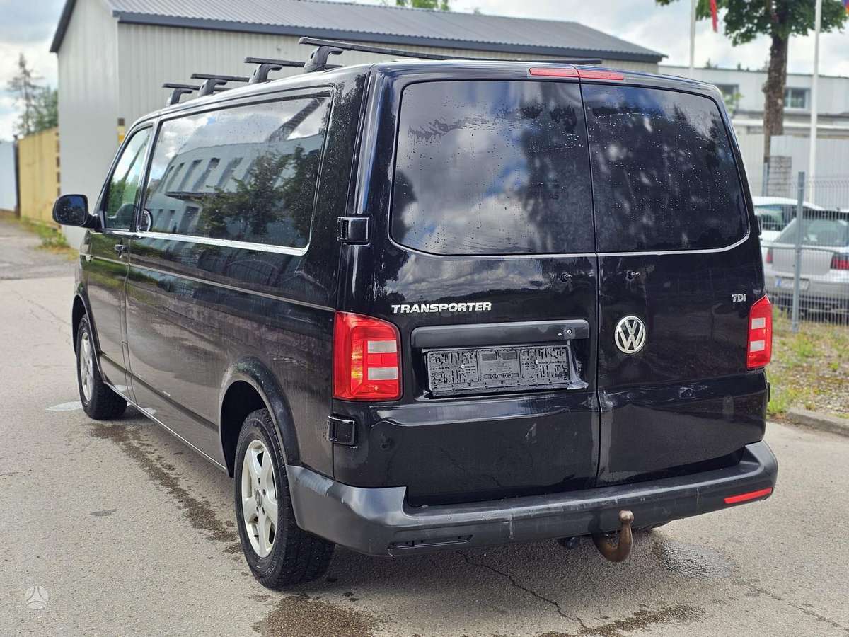 Volkswagen Transporter - 8