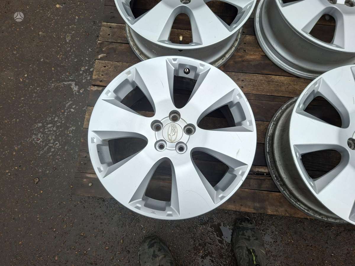 Subaru, lengvojo lydinio, R17