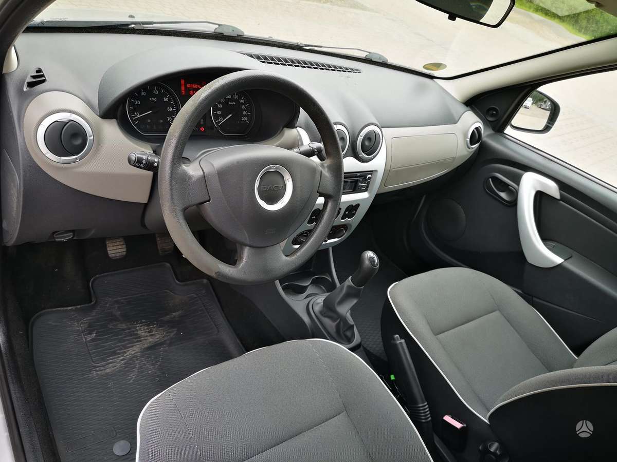 Dacia Logan, 1.5 l., Универсал