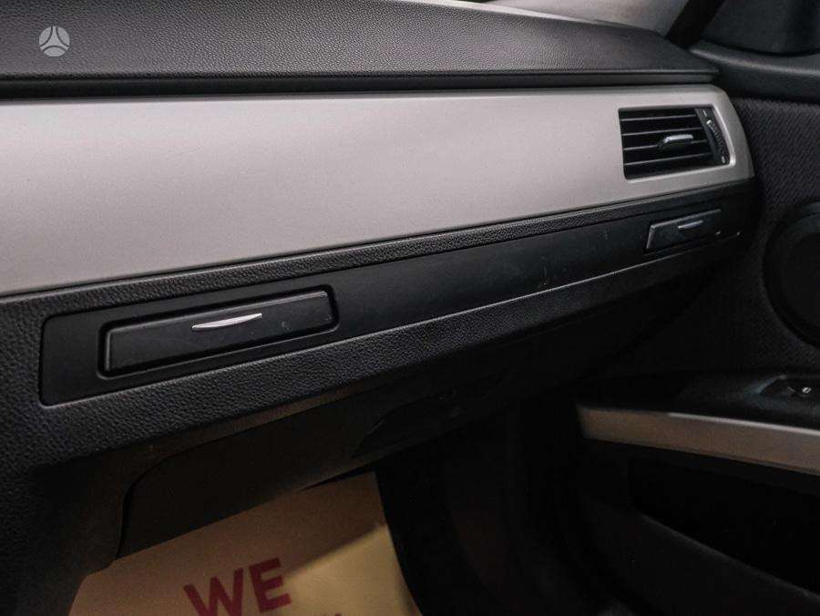 BMW 320, 2.0 l., universalas