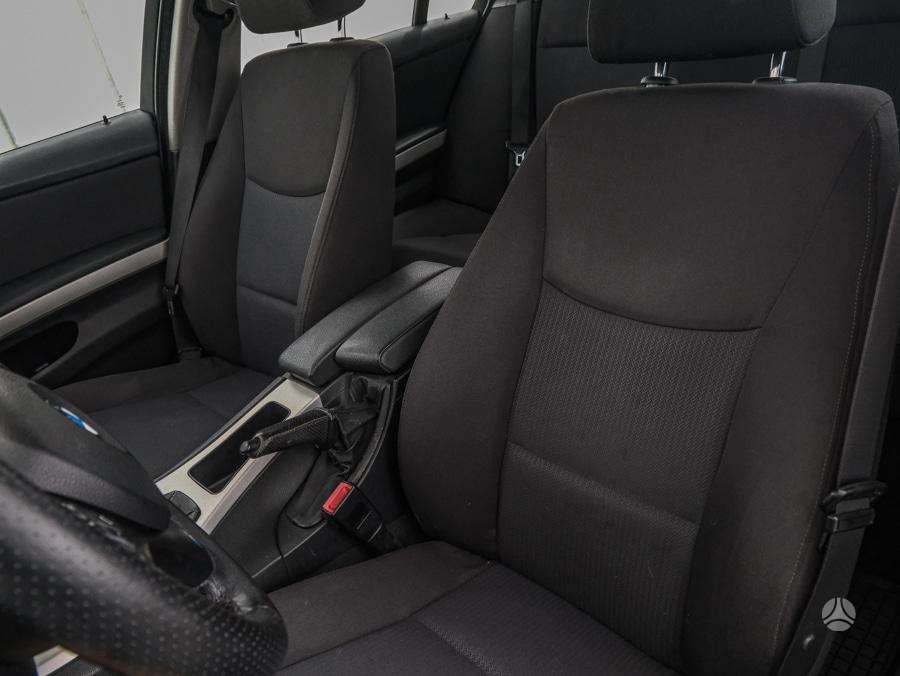 BMW 320, 2.0 l., wagon