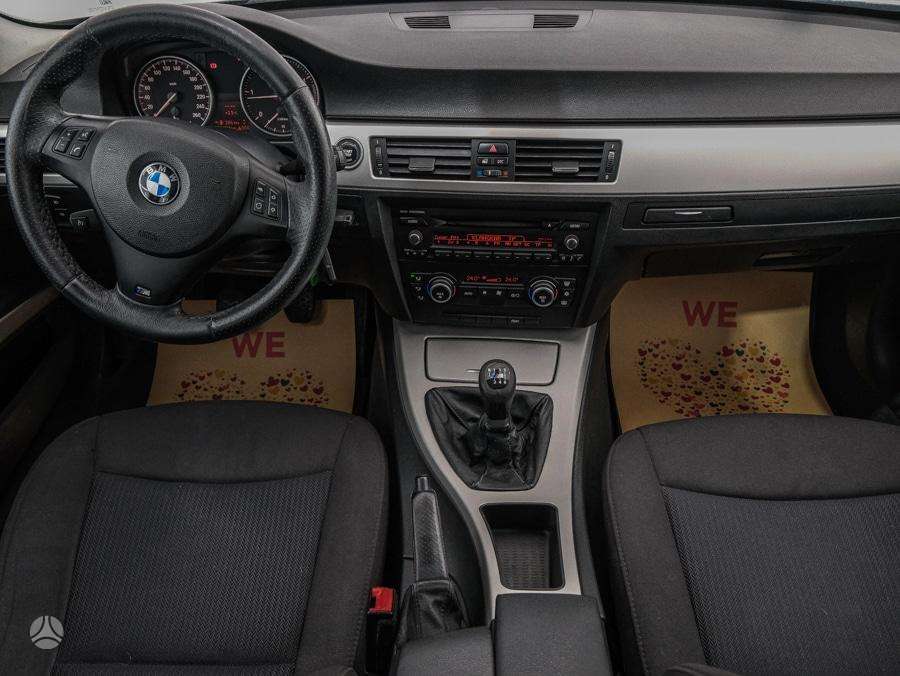 BMW 320, 2.0 l., wagon