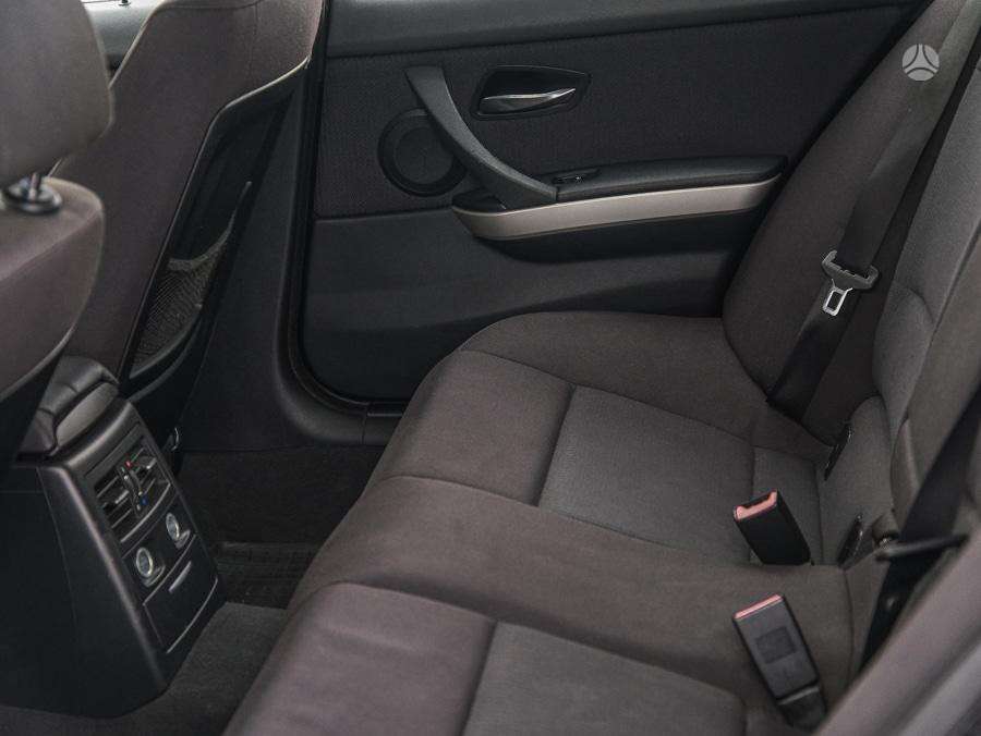 BMW 320, 2.0 l., universalas