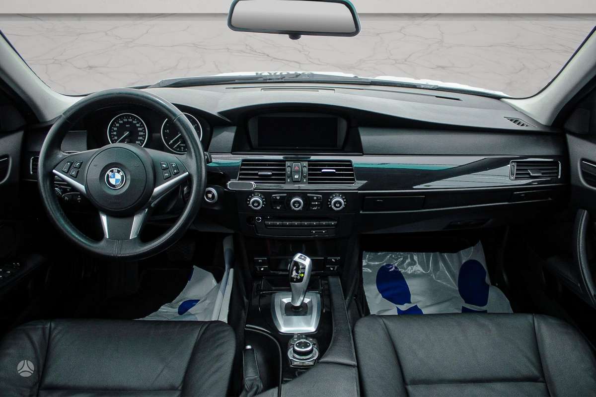 BMW 520, 2.0 l., wagon