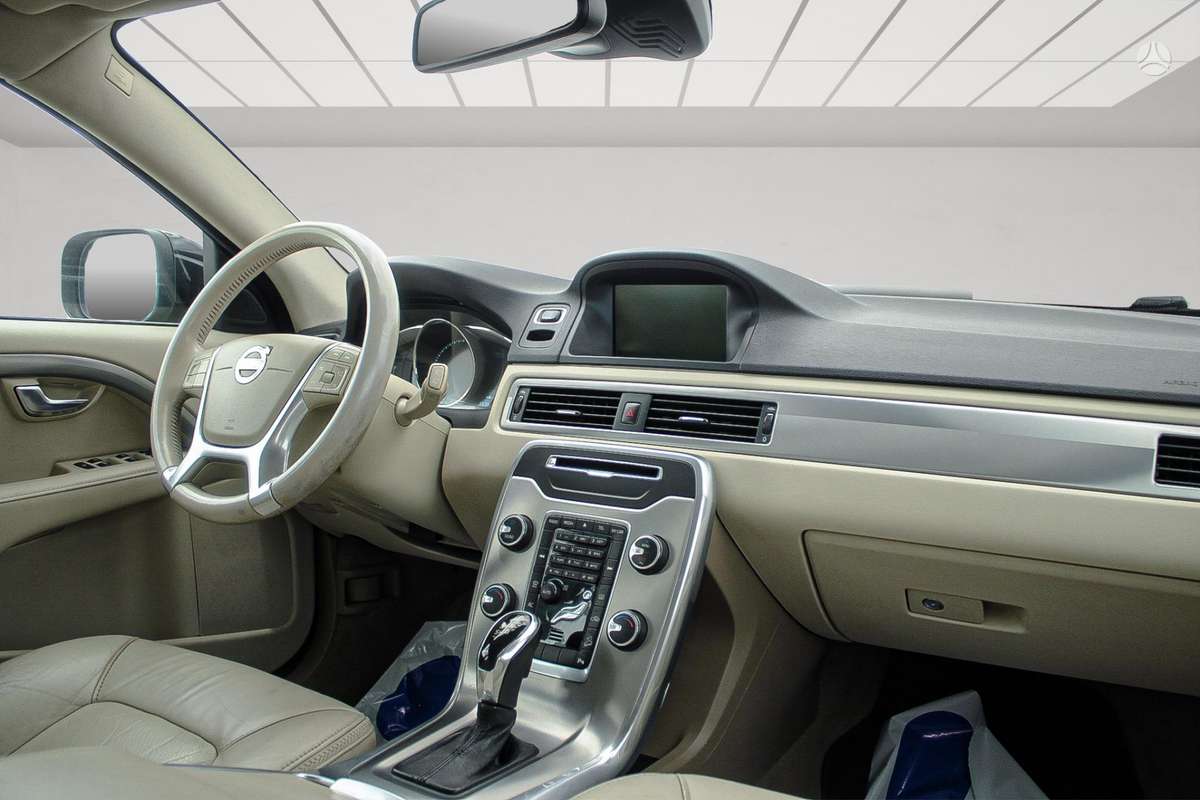 Volvo XC70, 2.4 l., wagon