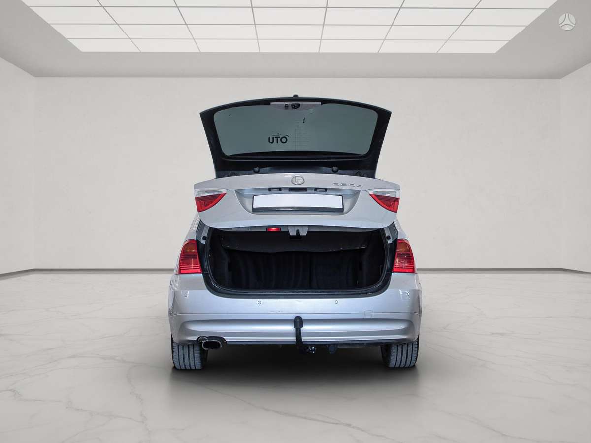 BMW 320, 2.0 l., Универсал