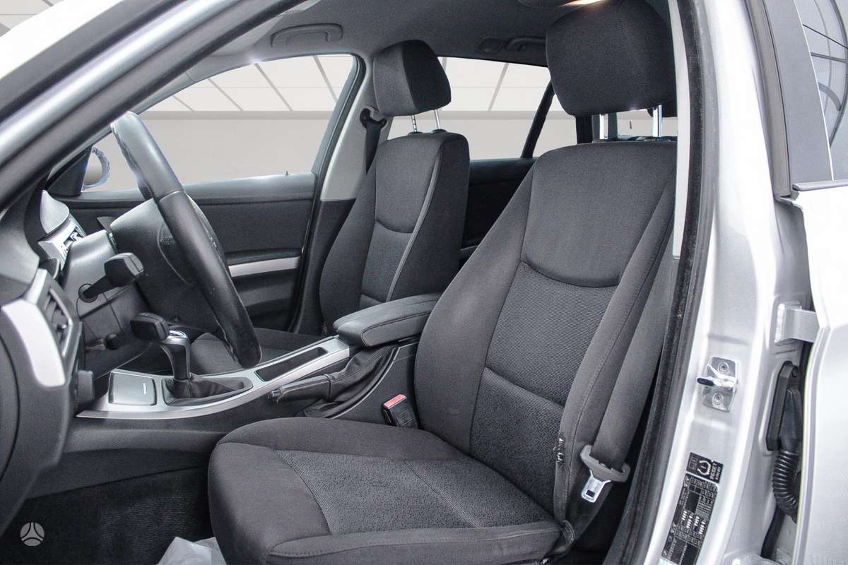 BMW 320, 2.0 l., wagon