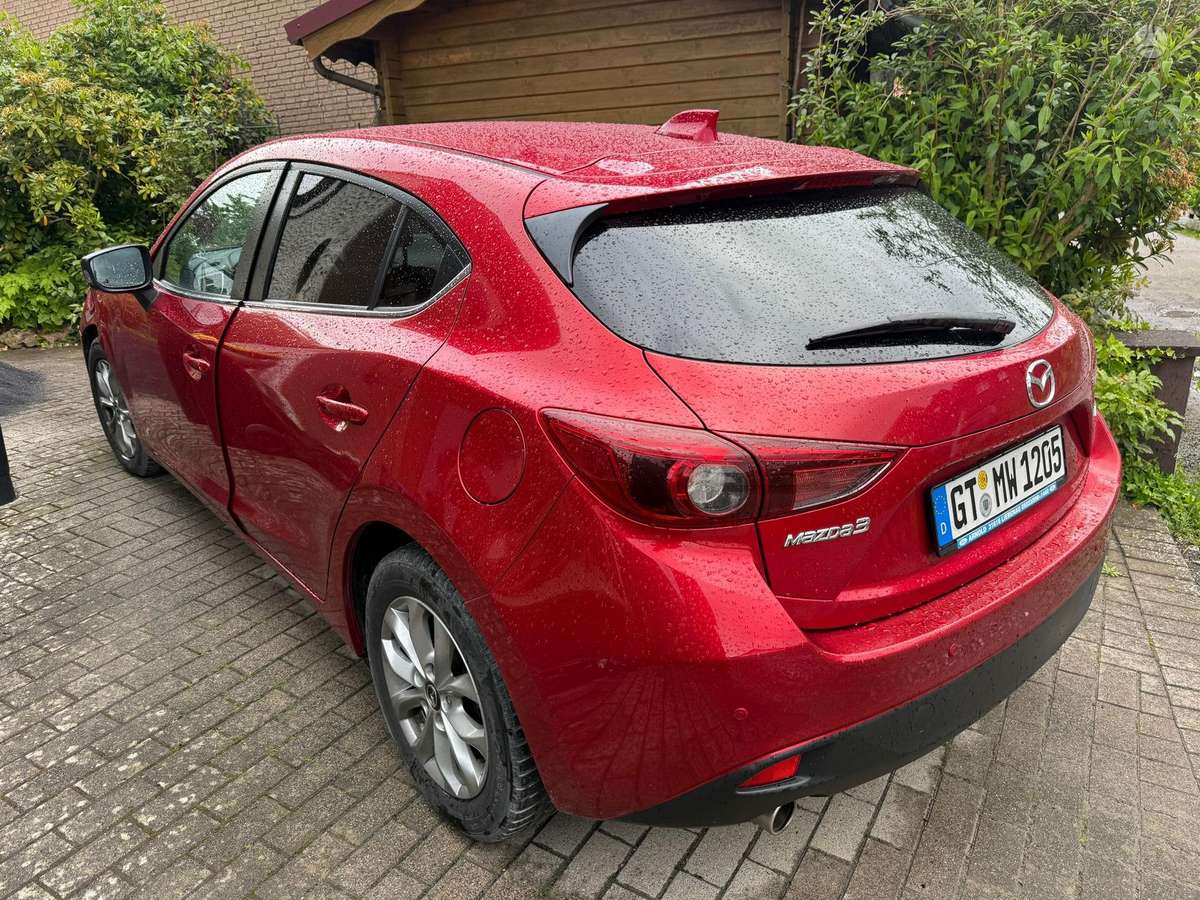 Mazda 3, 2.2 l., hatchback