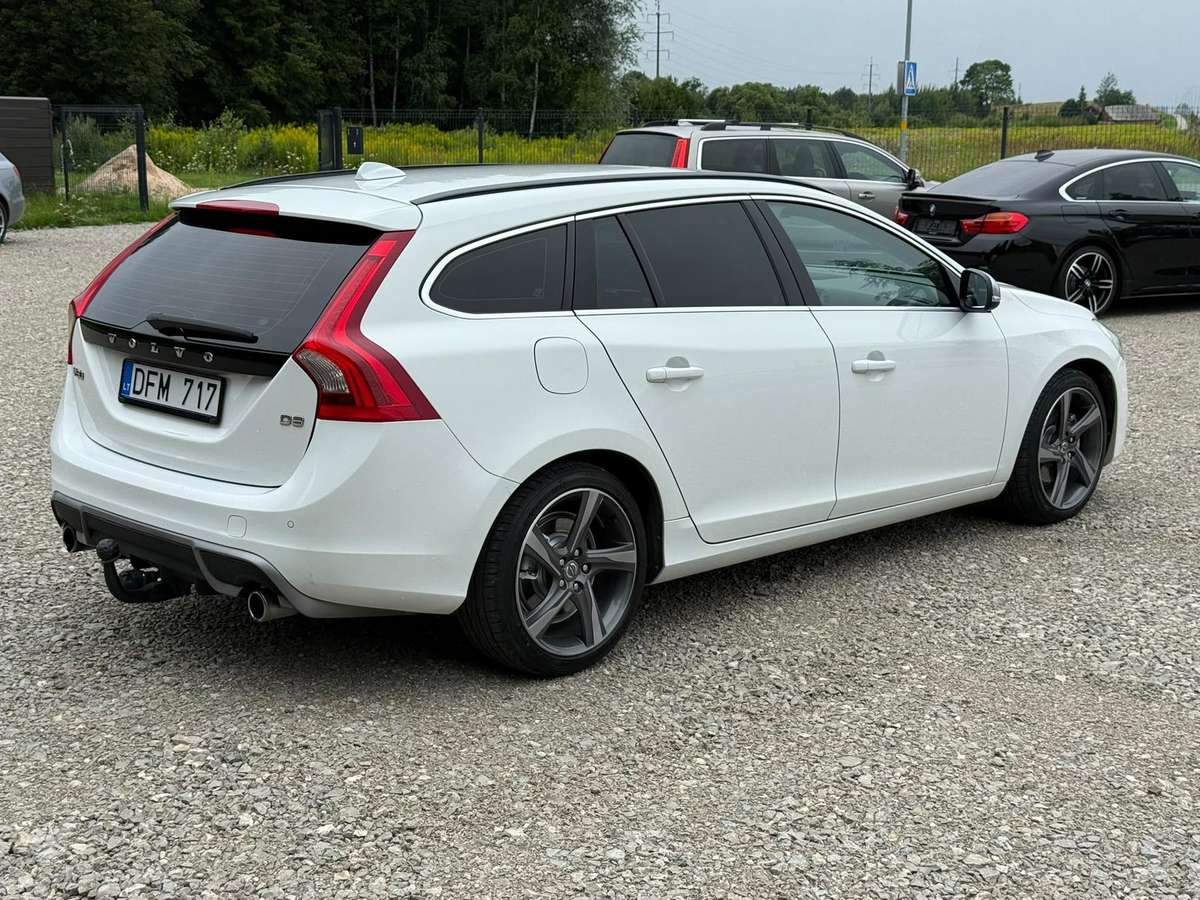 Volvo V60, 2.0 l., Универсал