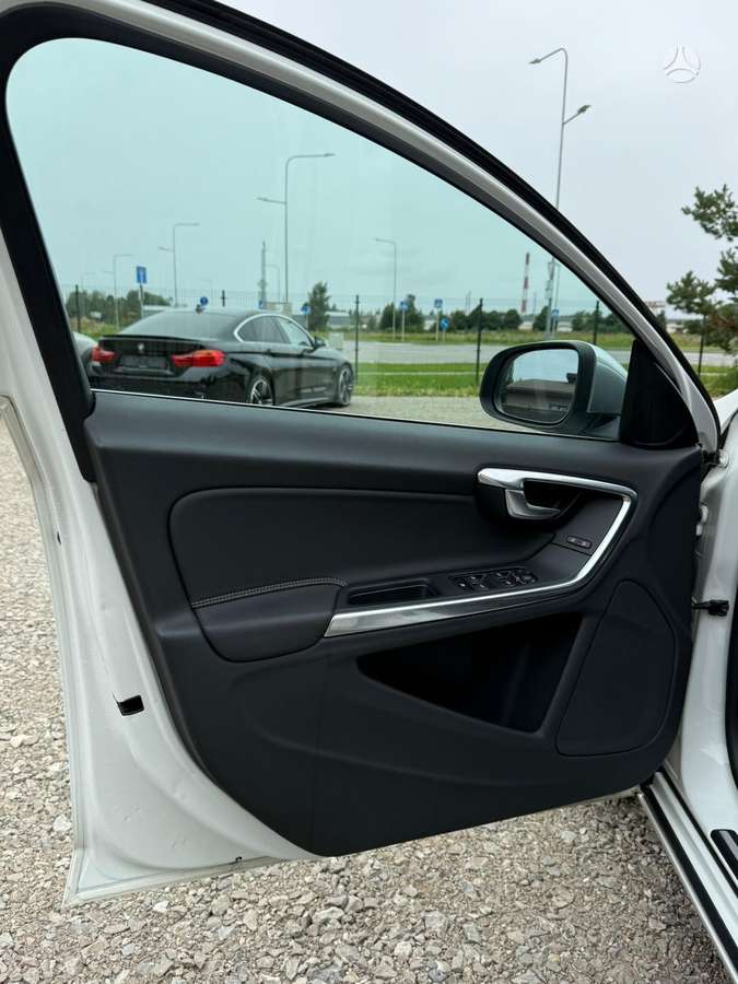 Volvo V60, 2.0 l., universalas
