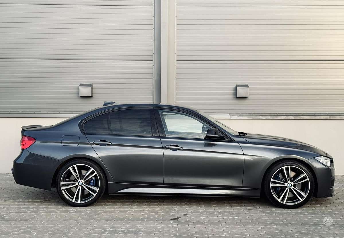 BMW 325, 2.0 l., Седан