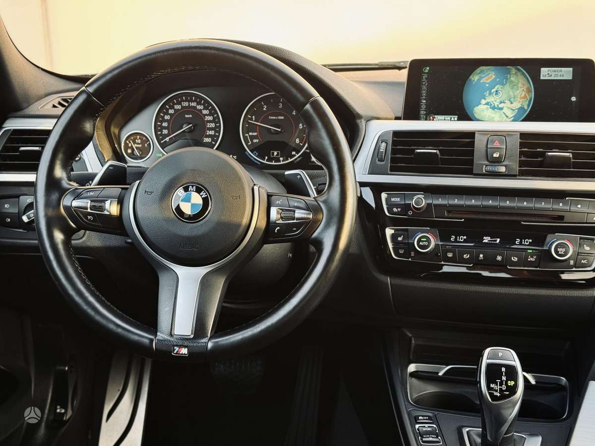 BMW 325, 2.0 l., Седан