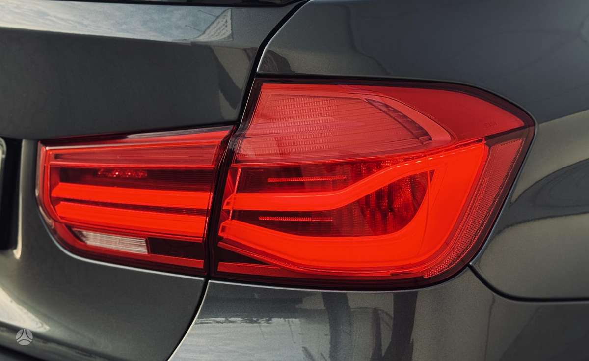 BMW 325, 2.0 l., Седан