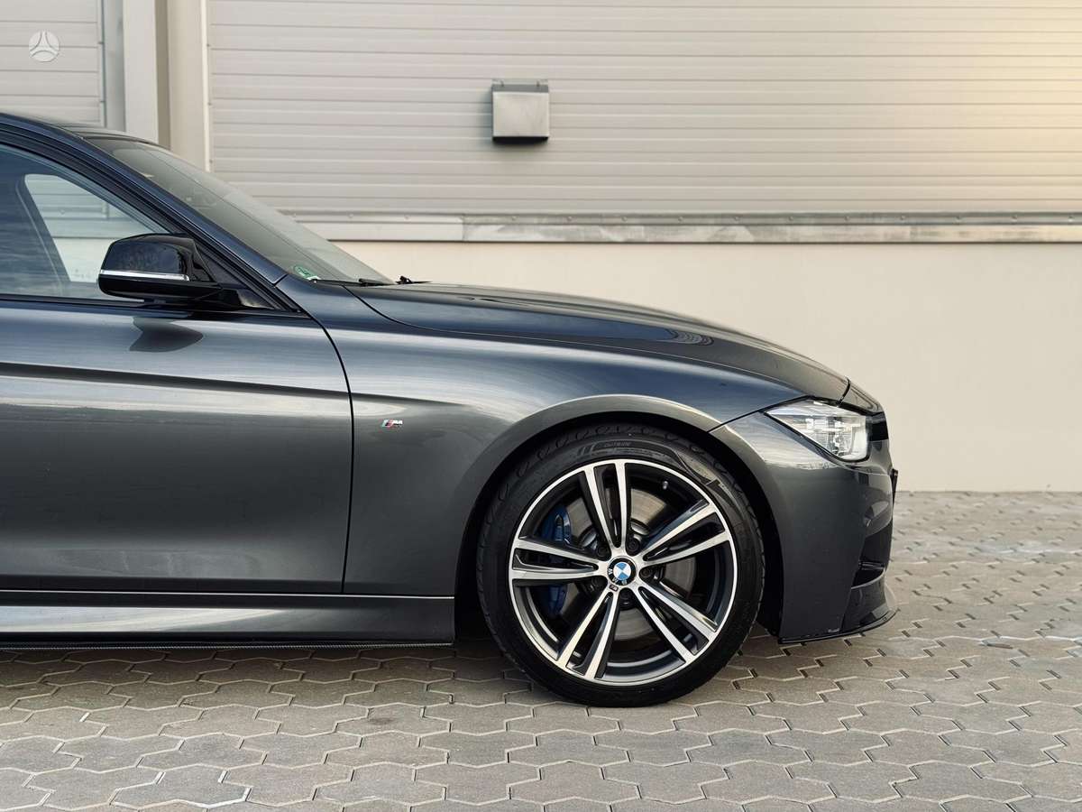 BMW 325, 2.0 l., Седан