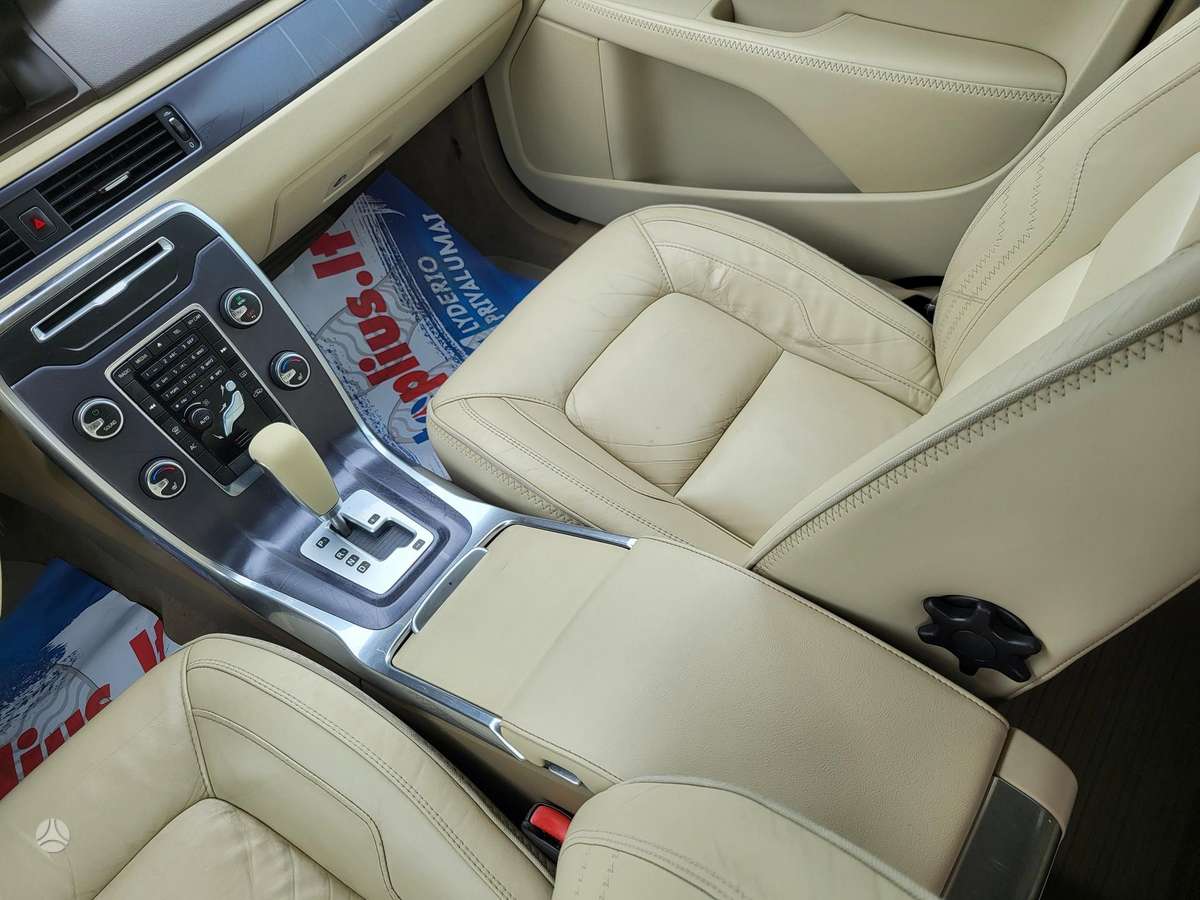 Volvo V70, 2.0 l., wagon