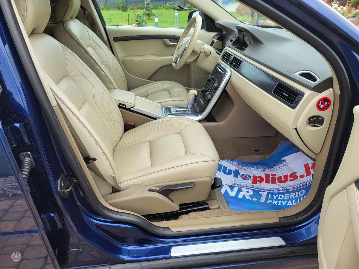 Volvo V70, 2.0 l., Универсал