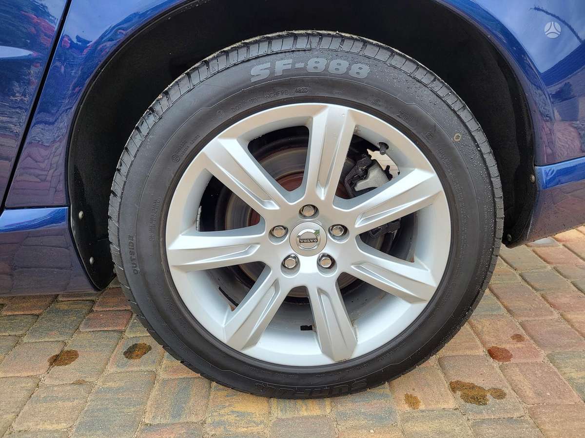 Volvo V70, 2.0 l., Универсал
