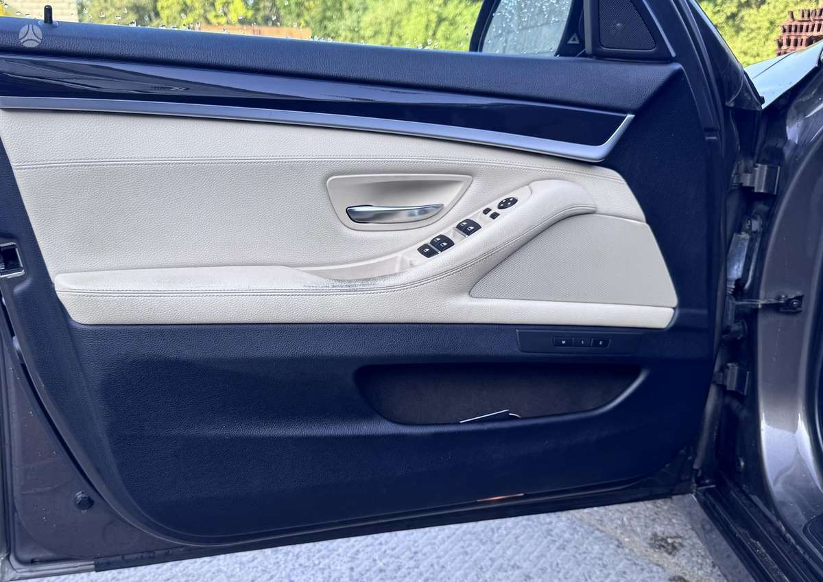 BMW 530, 3.0 l., Универсал