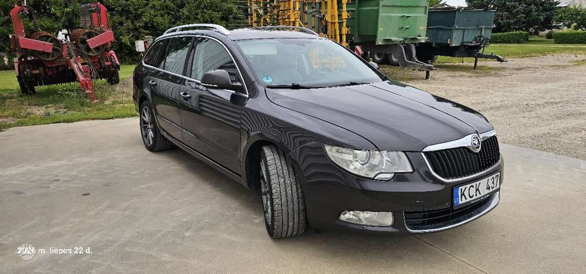 Skoda Superb, 2.0 l., wagon
