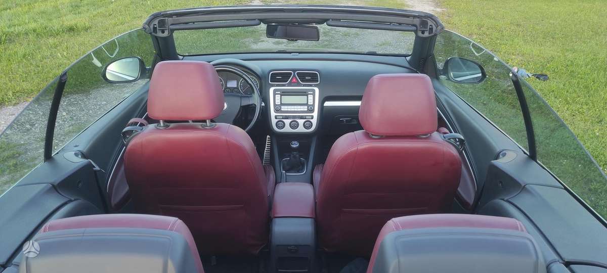 Volkswagen Eos, 2.0 l., convertible