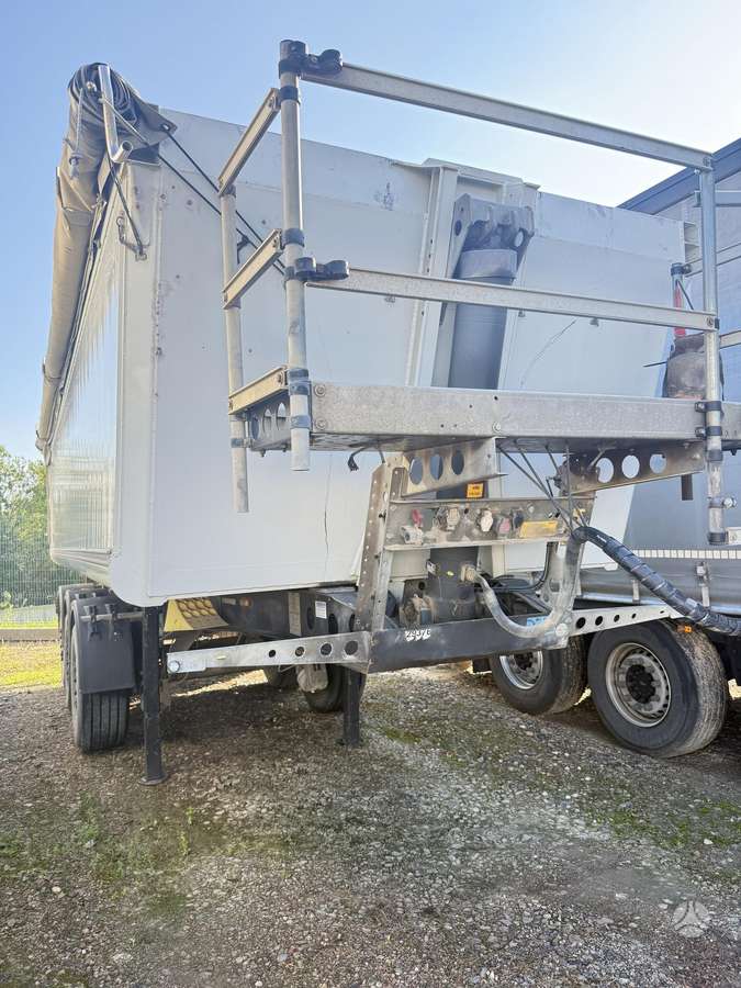 Schmitz SKI 24SL, самосвалы