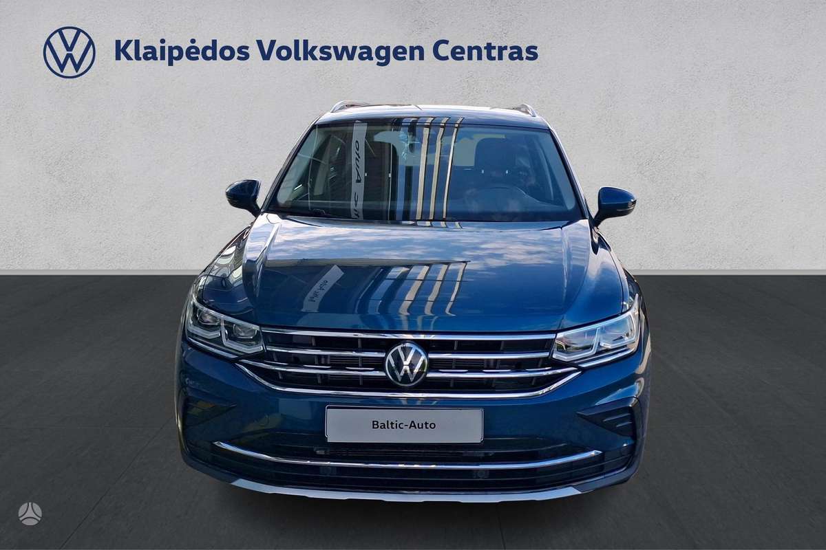 Volkswagen Tiguan - 2