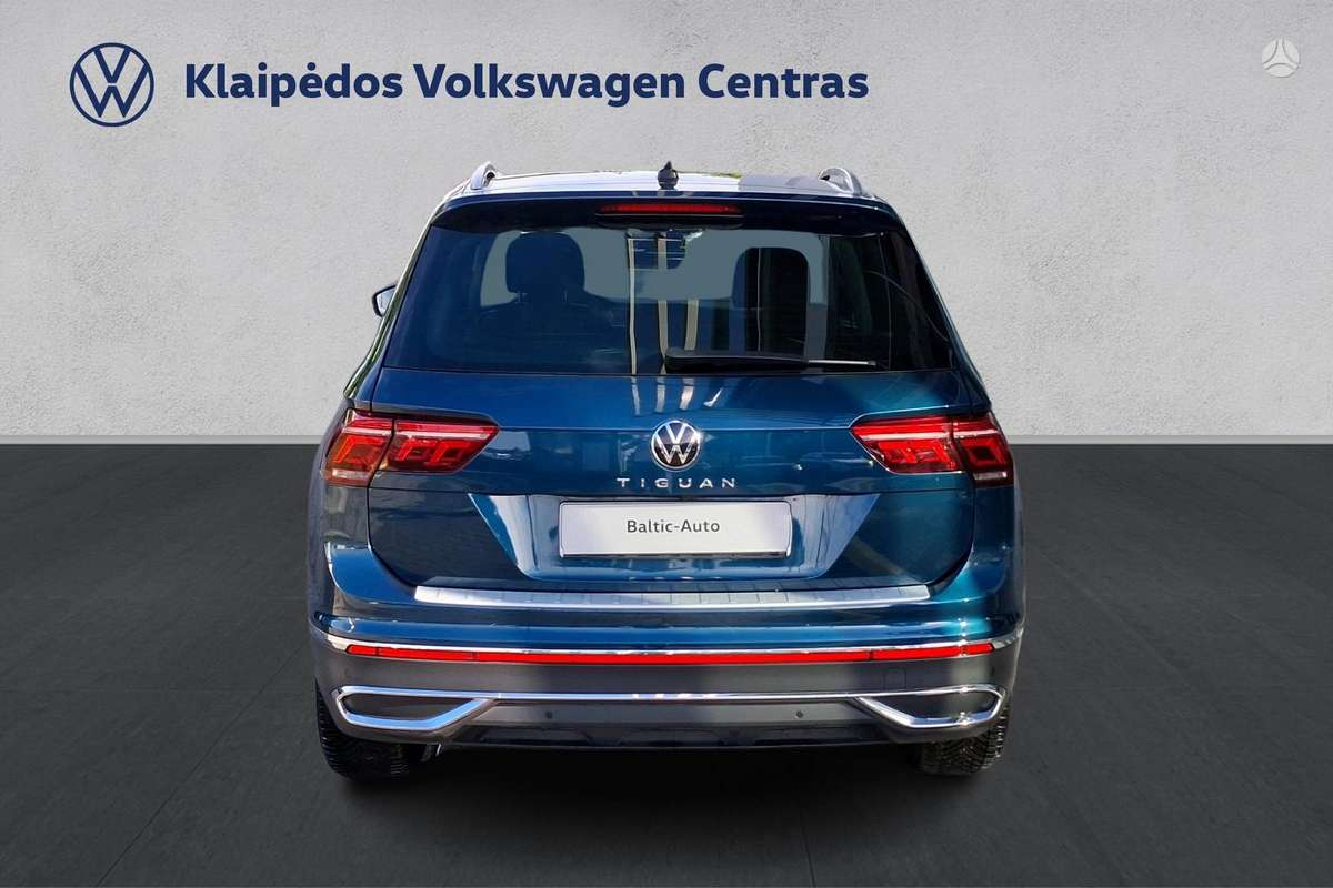 Volkswagen Tiguan - 5