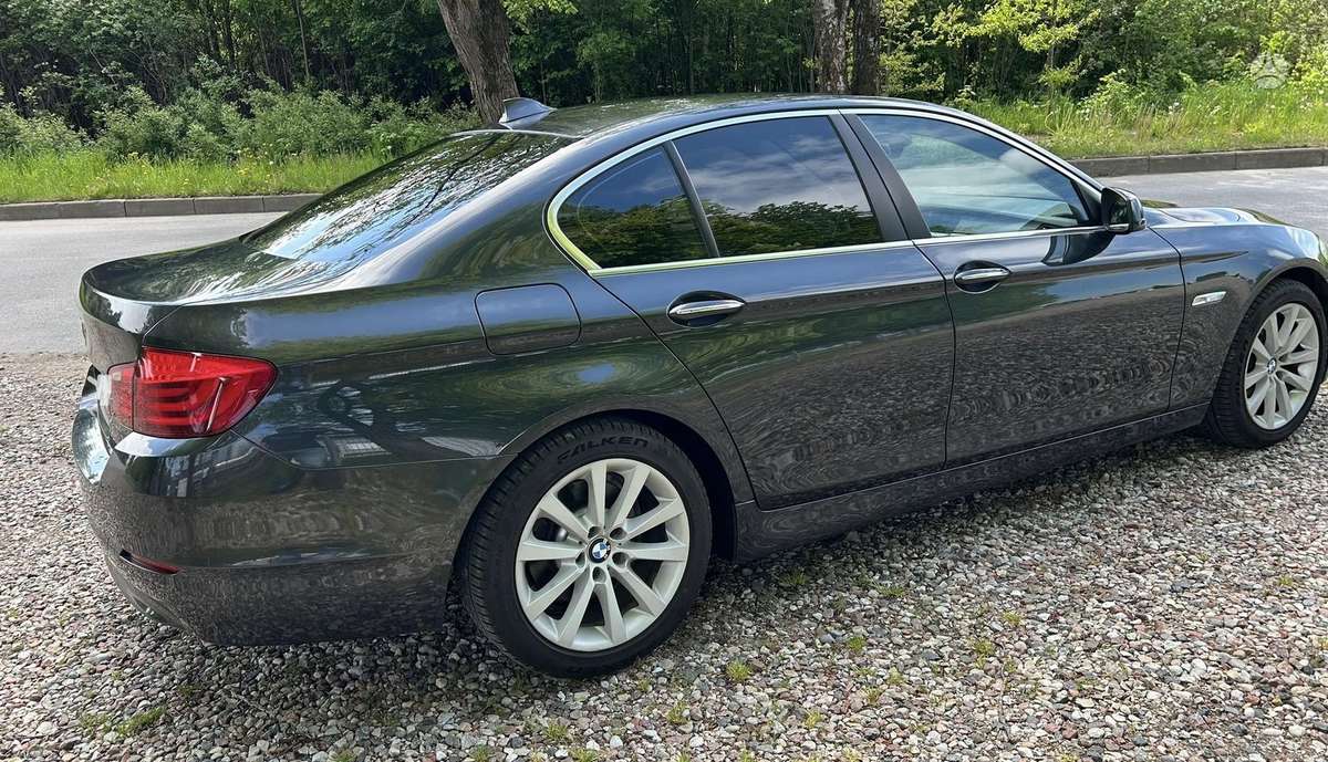 BMW 525, 2.0 l., Седан