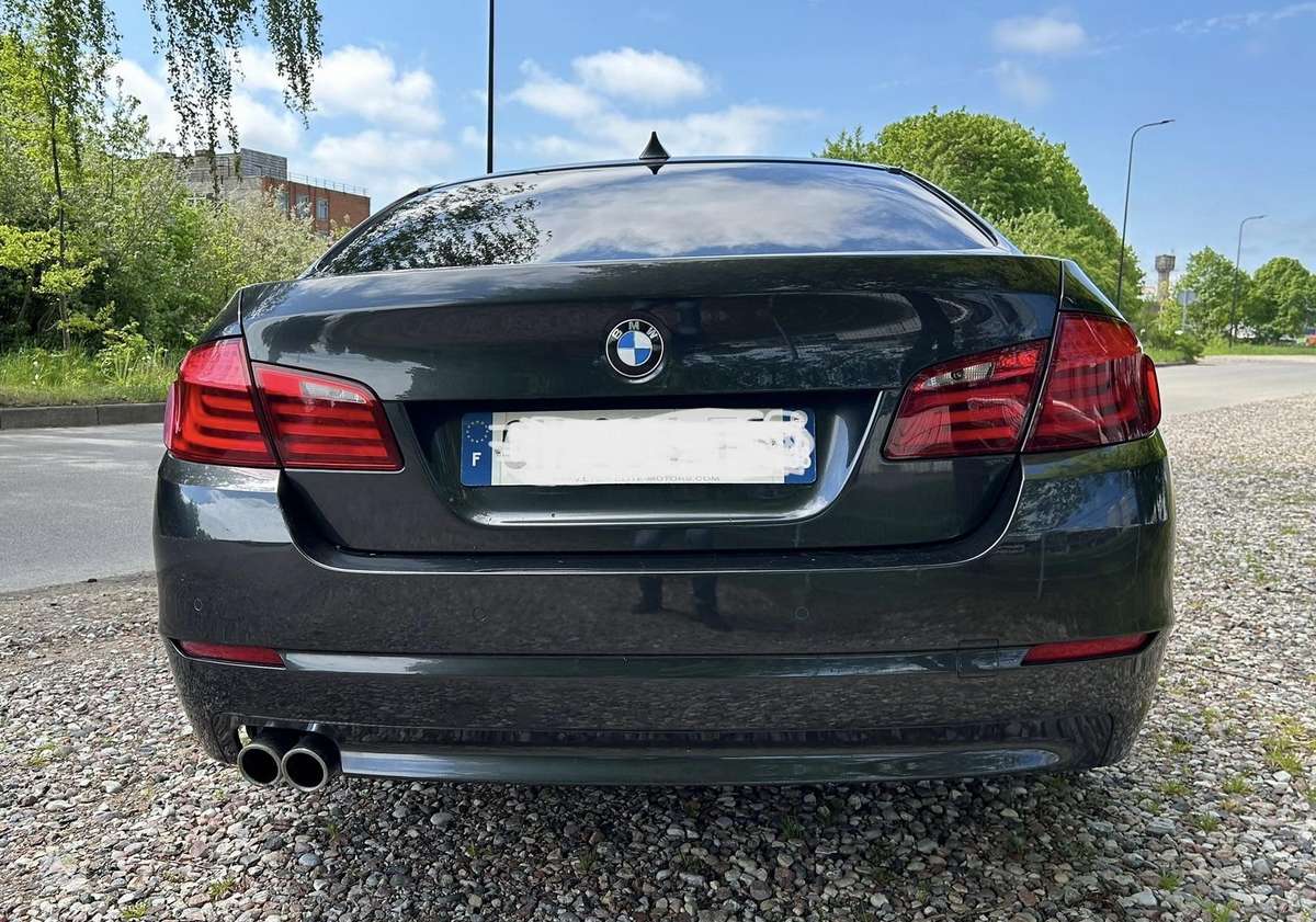 BMW 525, 2.0 l., Седан