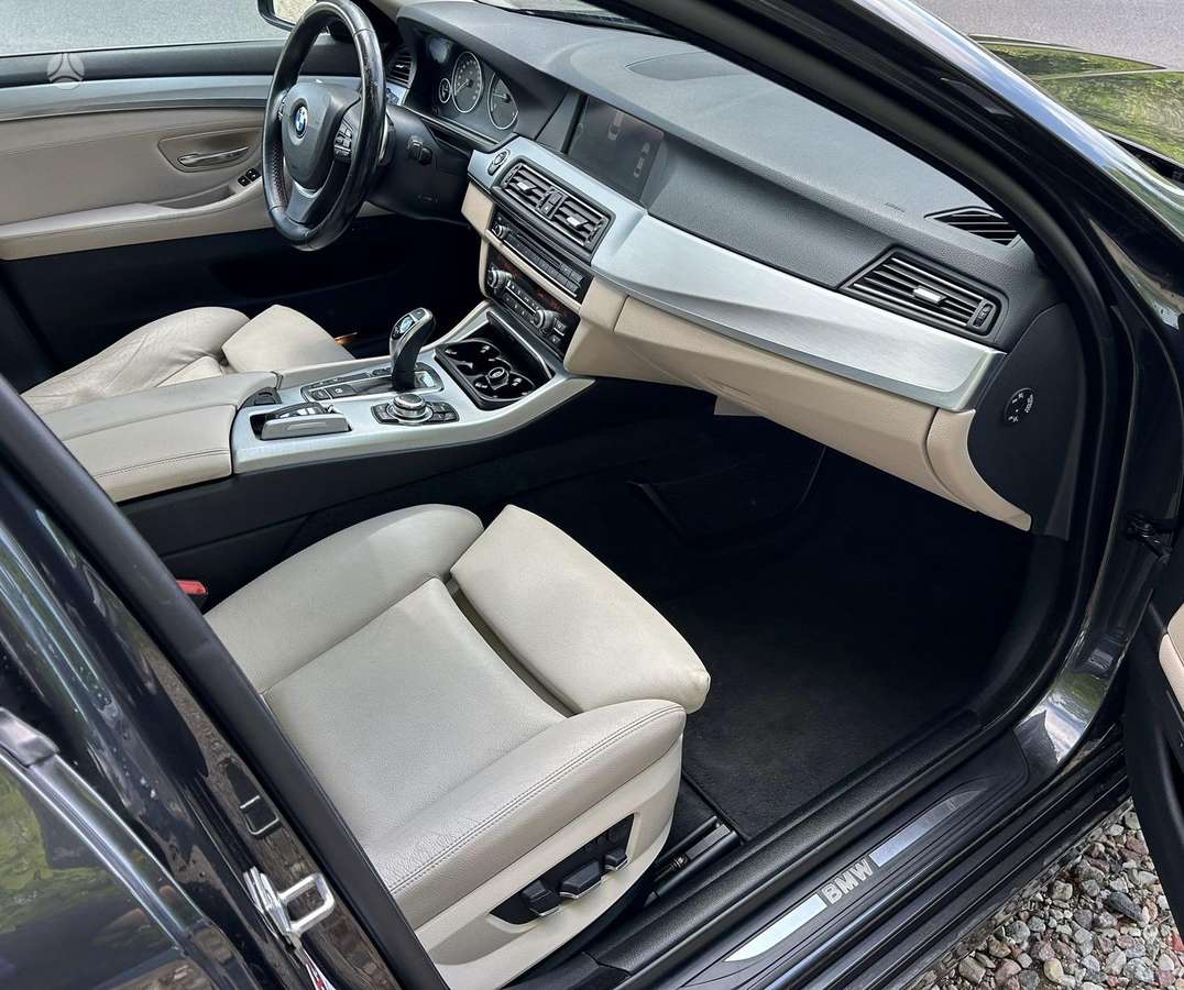 BMW 525, 2.0 l., Седан