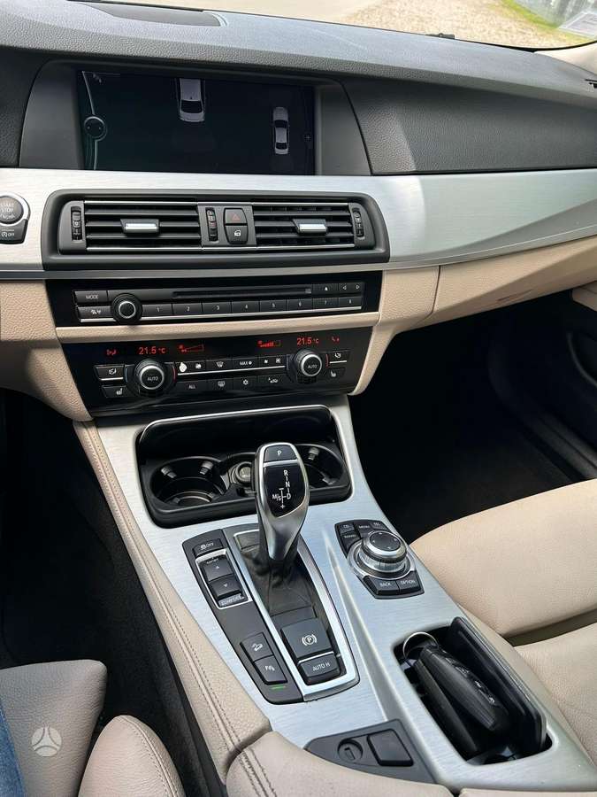 BMW 525, 2.0 l., Седан