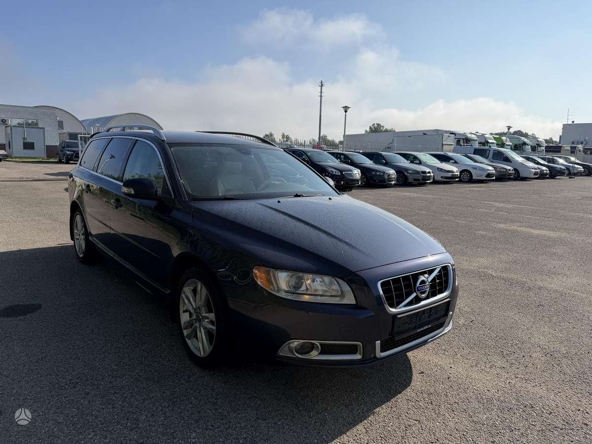 Volvo V70, 2.4 l., wagon