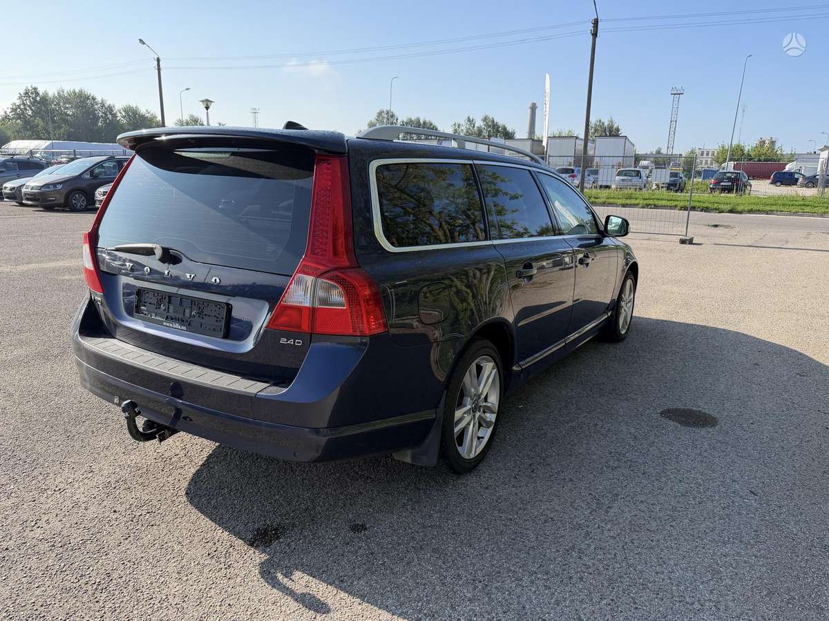 Volvo V70, 2.4 l., Универсал