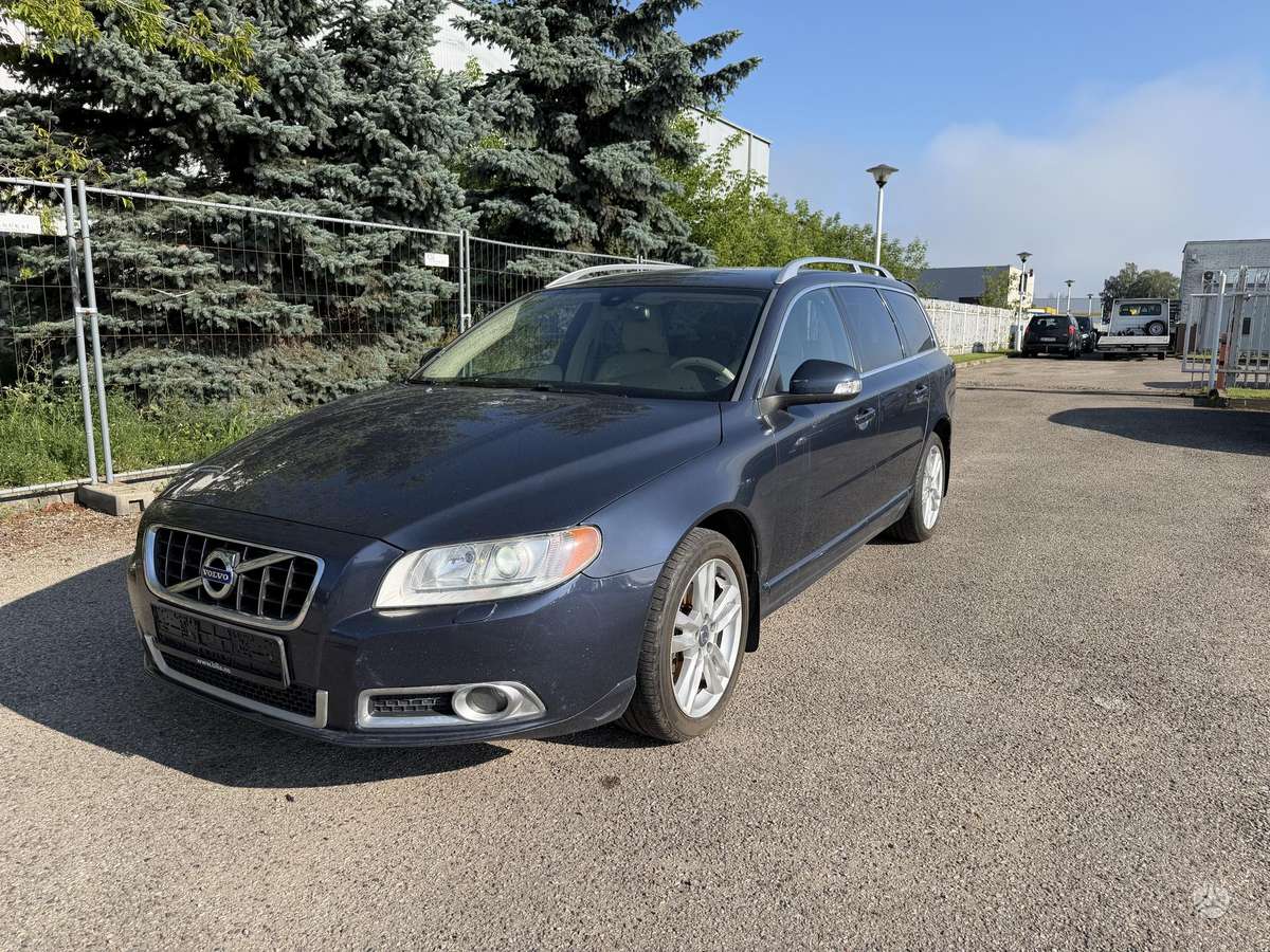 Volvo V70, 2.4 l., Универсал