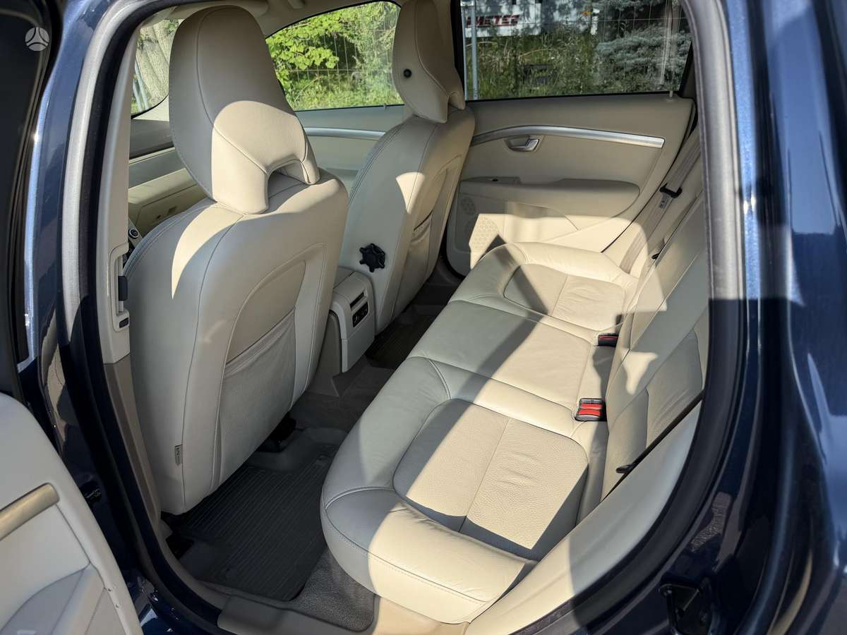Volvo V70, 2.4 l., Универсал