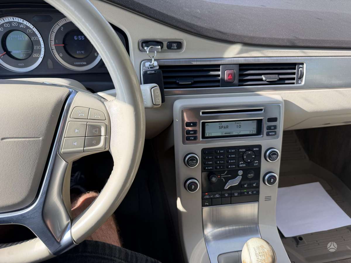 Volvo V70 - 11